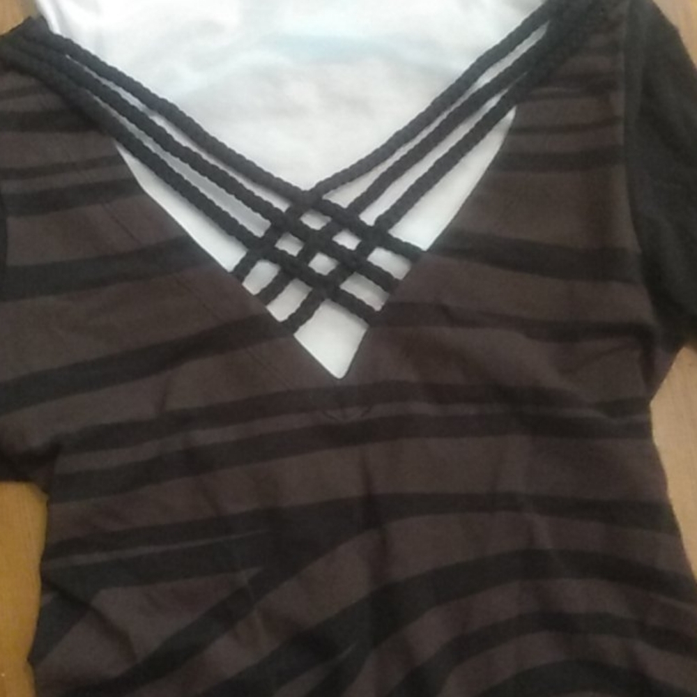 Dress - Picture 5 of 5